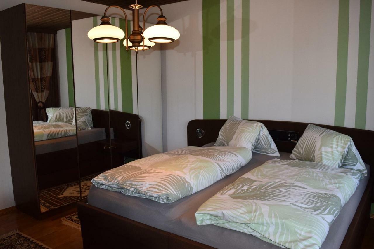 Ferienwohnung Hofer 兰格尔斯道夫 外观 照片
